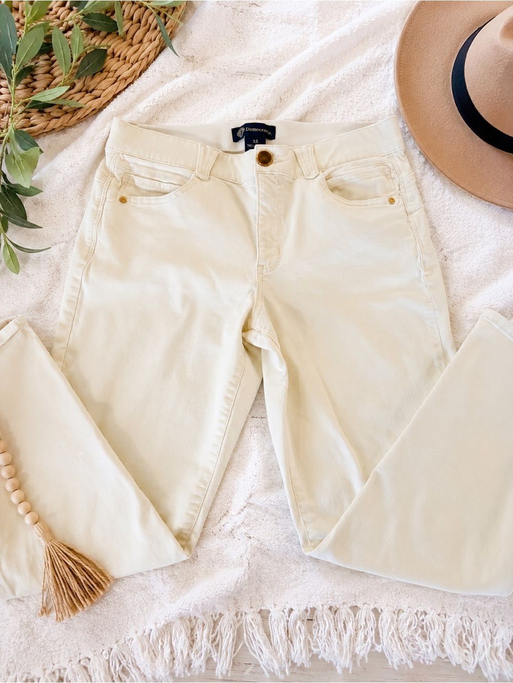 Democracy Stretch Off-White Jeans | Size 12